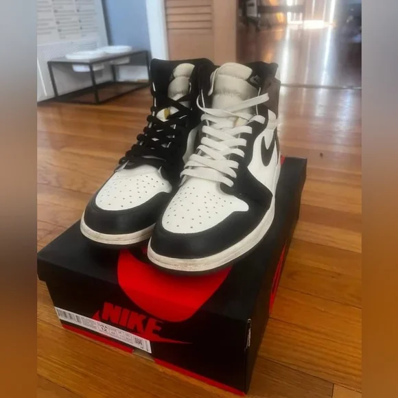 JORDAN 1 Mocha - Picture 5 of 5